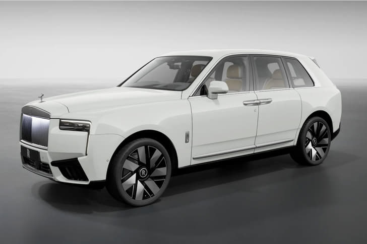 Rolls Royce Cullinan Color English White Rolls Royce Cullinan Color English White